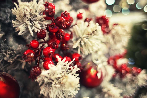 Albero di Natale decorato, primo piano — Foto Stock