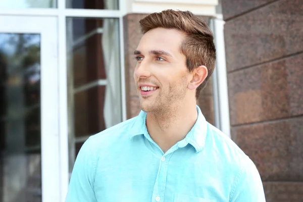 Young handsome businessman — Stock Photo, Image