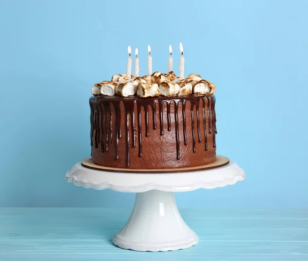 Fehérmályva csokoládé torta — Stock Fotó
