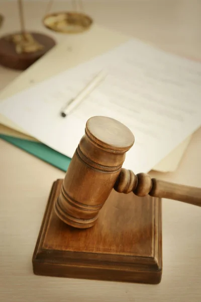 Court gavel and documents on table — Stock Photo, Image