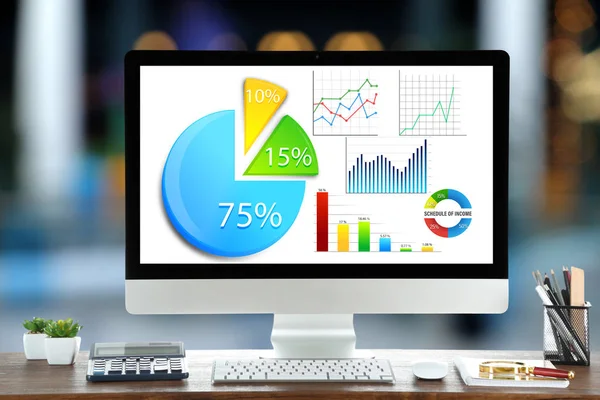 Business presentation on monitor screen — Stock Photo, Image