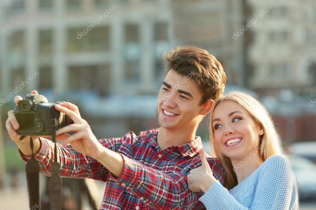 smotret-molodie-pari-kameroy-uzbechki-shlyuhi-novosibirsk