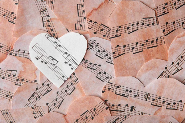 Καρδιές χαρτί με σημειώσεις μουσική — Φωτογραφία Αρχείου