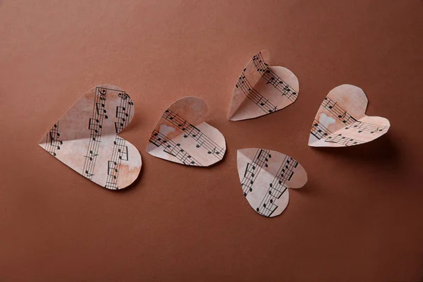 Cuori di carta con note musicali — Foto Stock