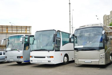 Yeni turizm otobüs