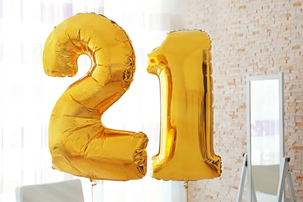 Palloncini d'oro per compleanno — Foto Stock