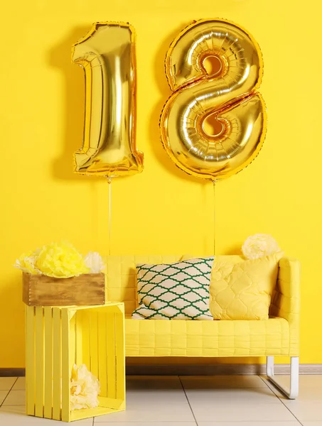 Golden balloons for birthday — Stock Photo, Image