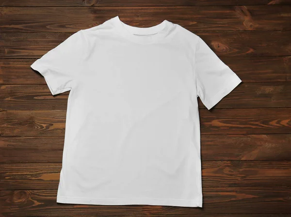 Prázdné bílé tričko — Stock fotografie