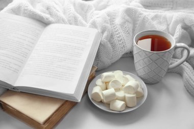 Marshmallow ile sıcak içecek 