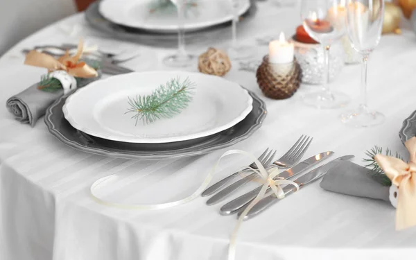 Bord serveras till jul middag — Stockfoto