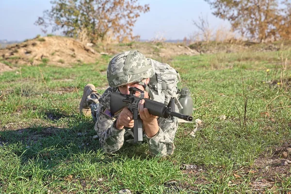 Soldaat Camouflage Rekening Doel Militaire Schietbaan — Stockfoto