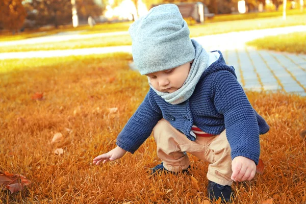 Bayi kecil yang lucu. — Stok Foto