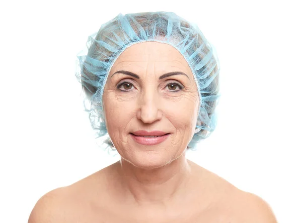 Senior woman in surgeon cap — Stock Photo, Image