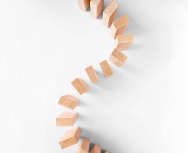 Domino fayans izole