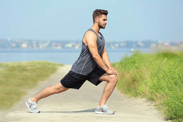 Stilig man jogging — Stockfoto