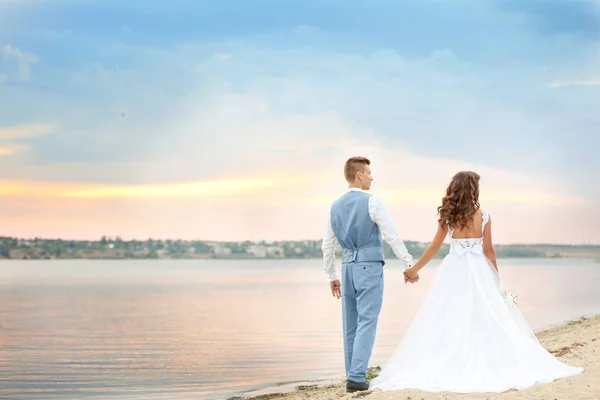 美しい結婚式のカップル — ストック写真