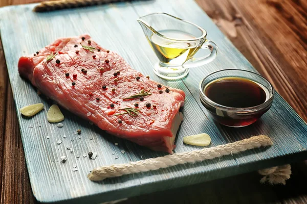 Ízletes steak elkenődött — Stock Fotó