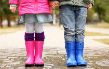 gumboots bacaklarda çocuk