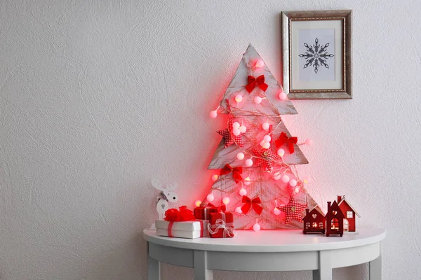 Árbol de Navidad decorado a mano — Foto de Stock