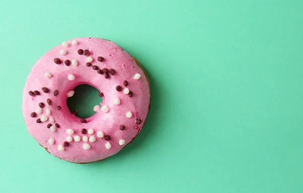 Fresh delicious donut — Stock Photo, Image