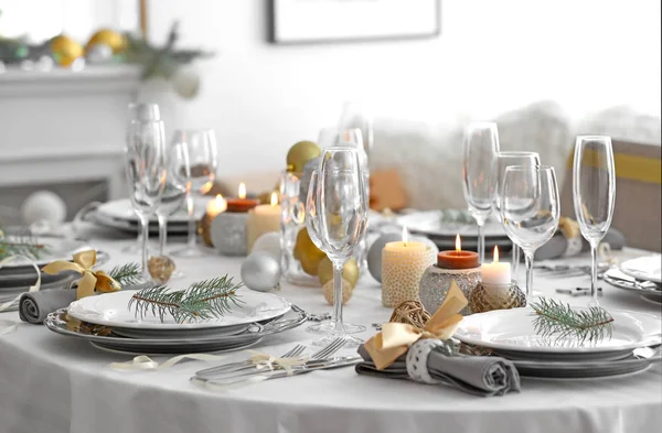 Table served for Christmas dinner — Stock Photo, Image