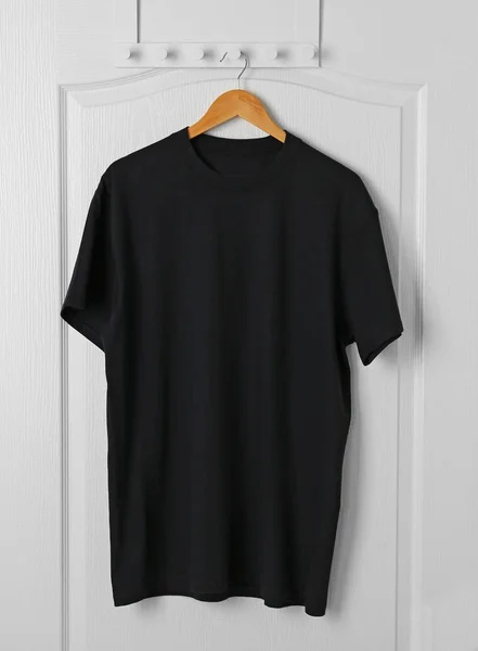 Blank black t-shirt