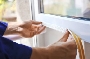 mühürleme köpük bandı penceresinde koyarak alt