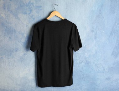 Boş siyah tişört