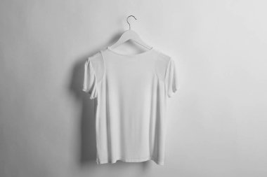 Boş beyaz t-shirt