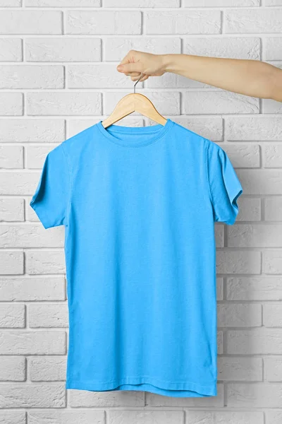 빈 블루 티셔츠 — 스톡 사진