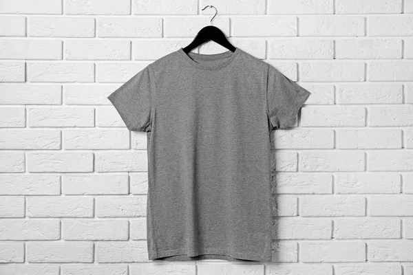 T-shirt blanc gris — Photo