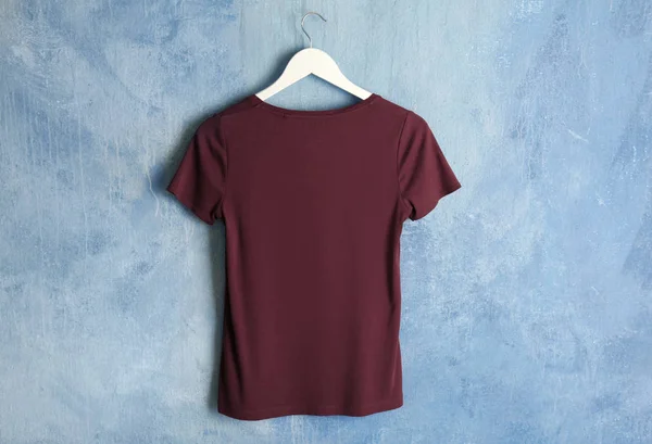 Blank marrone t-shirt — Foto Stock