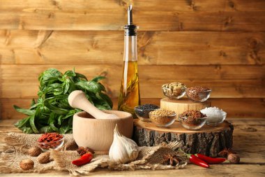 Farklı baharatlar ile kompozisyon