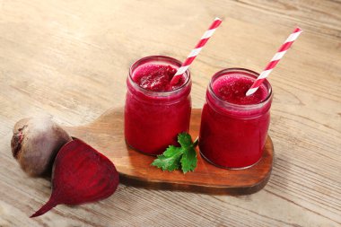 Taze pancar güler yüzlü