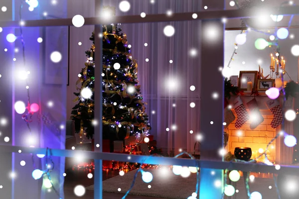Belo abeto de Natal — Fotografia de Stock
