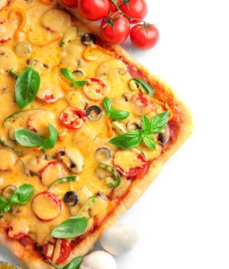 Malzemeli lezzetli pizza. 