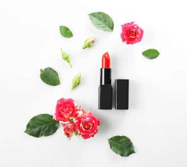 Güzel çiçekler rujla