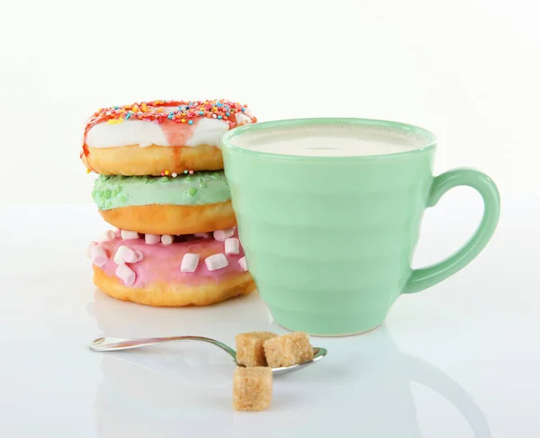 다채로운 맛 있는 도넛 — 스톡 사진