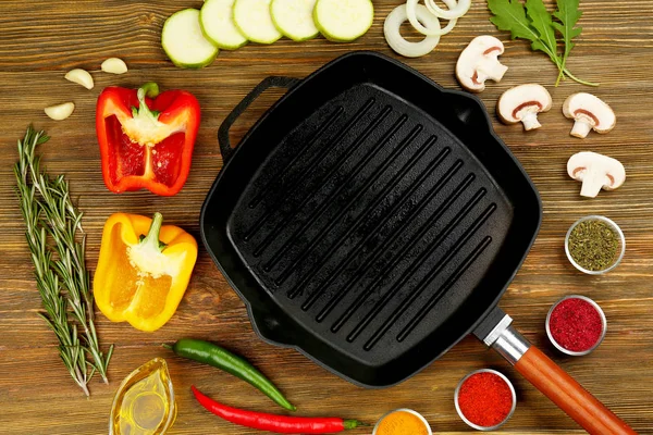 Grill pan with products — Stock Photo, Image