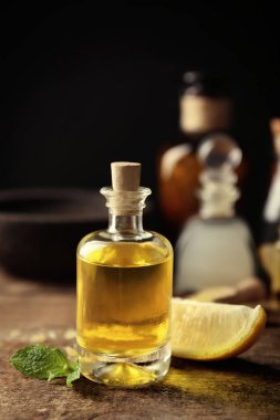 limon uçucu yağ ile Spa kompozisyon