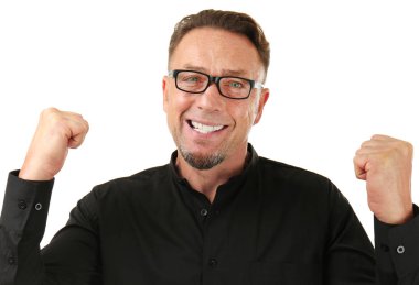 Beyaz arka planda, tatlı yakışıklı adam