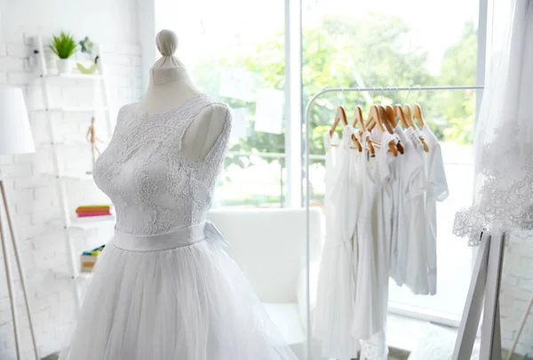 Vestito da sposa inventato — Foto Stock