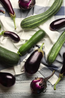 Taze patlıcan ve kabak 