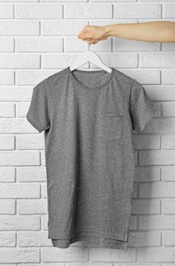 boş gri t-shirt 