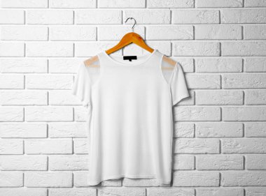 Boş beyaz t-shirt 