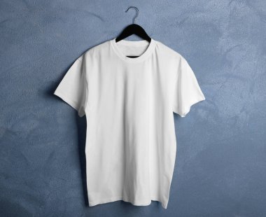 Boş beyaz t-shirt 