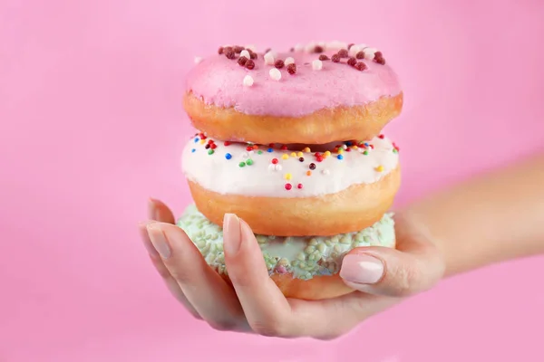 맛있는 도넛 더미 — 스톡 사진