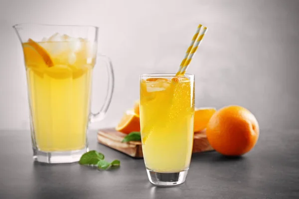 상쾌한 오렌지 음료 — 스톡 사진