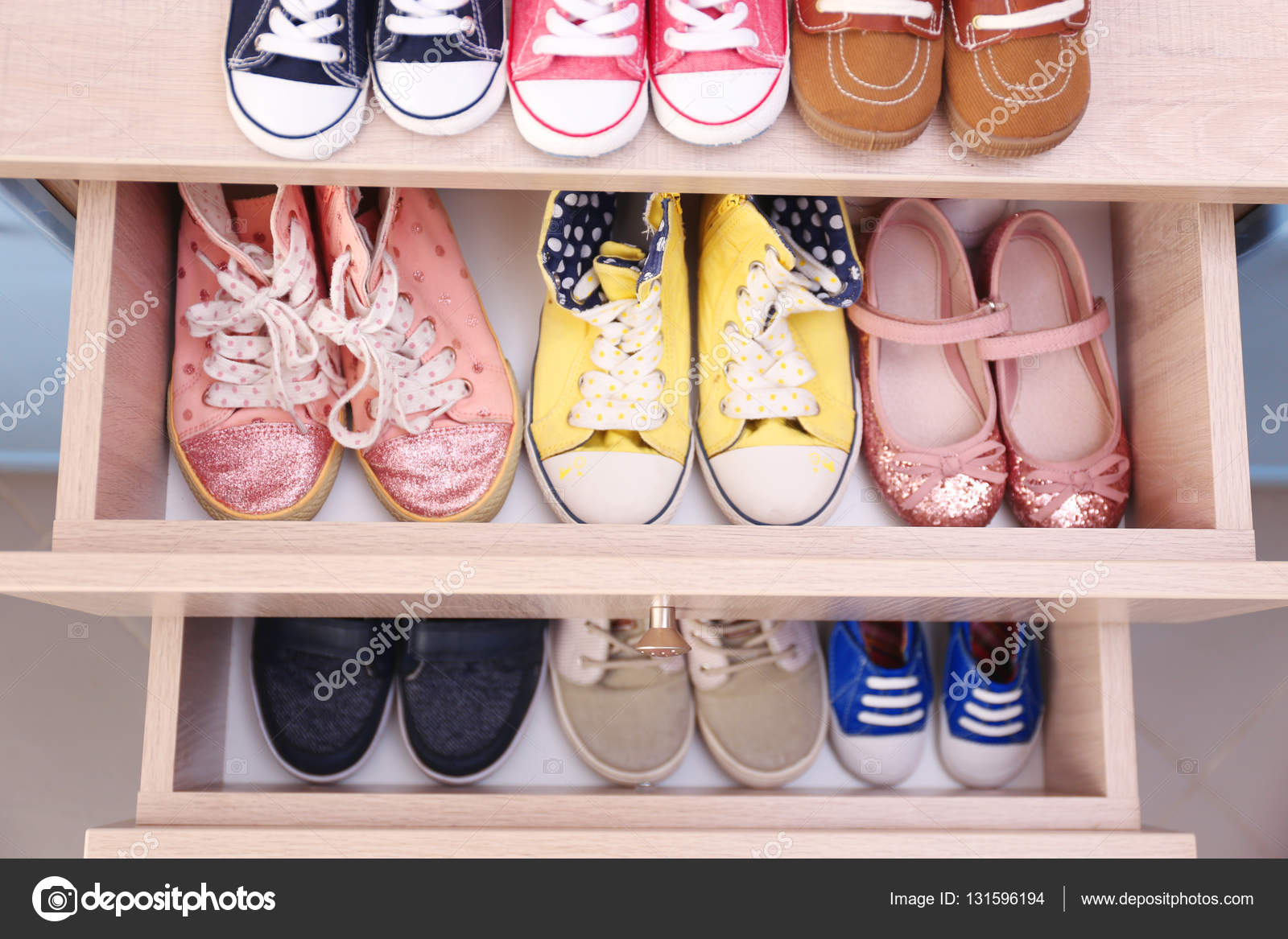 baby shoes shop