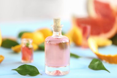 Yağ dolu bir şişe.